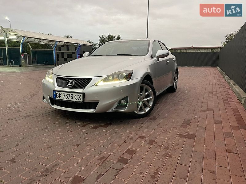 2011 Lexus IS, VIN JTHBX262502038979:plate — фото 1 (autoria)