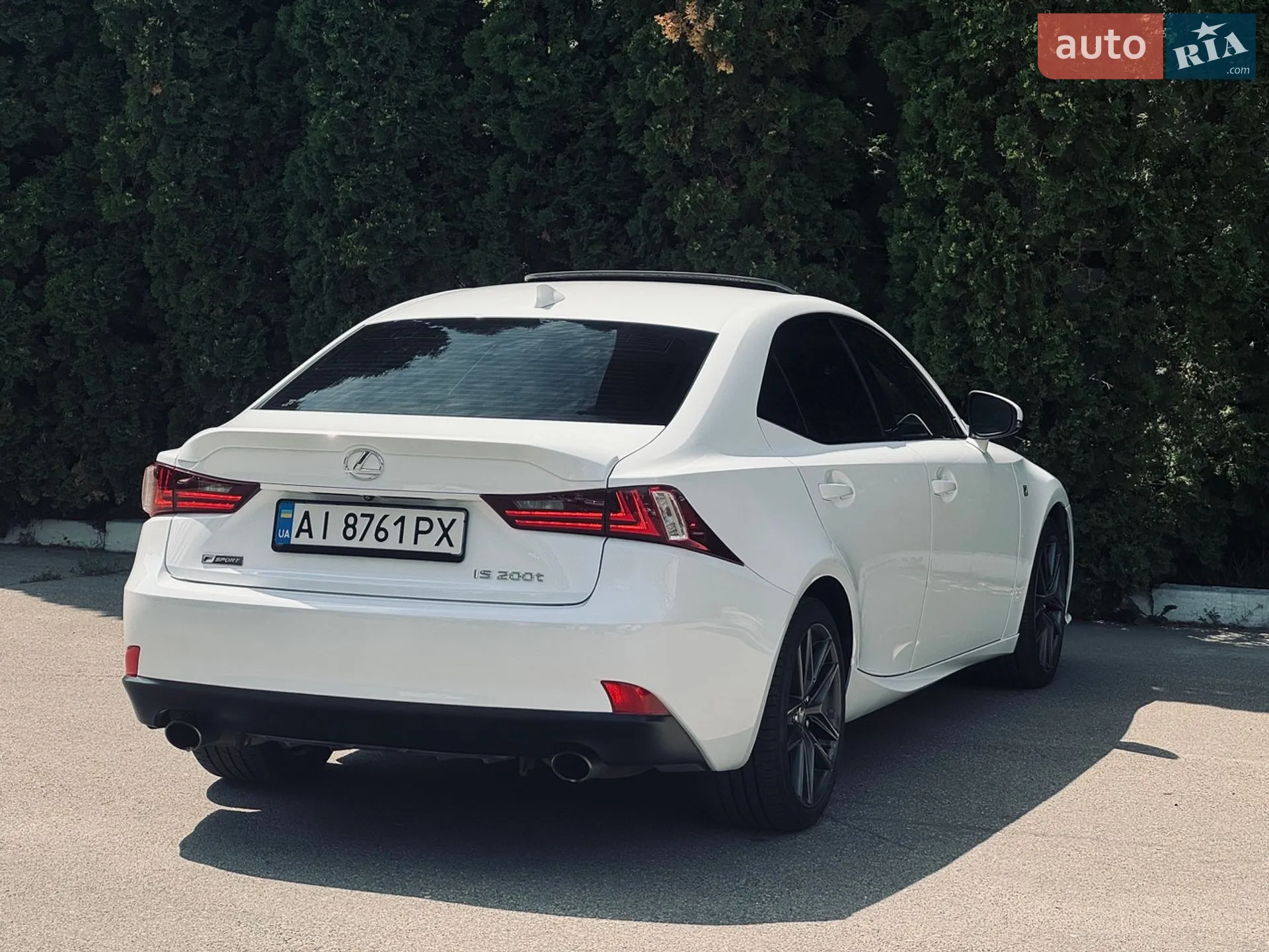 2016 Lexus IS - мініатюра 15