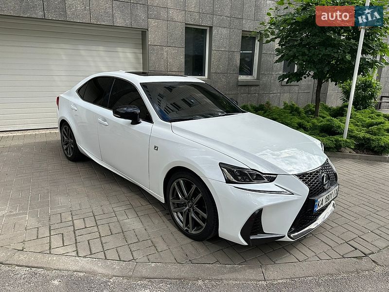 Седан Lexus IS 2015 в Києві фото 3 Седан Lexus IS 2015 в Києві