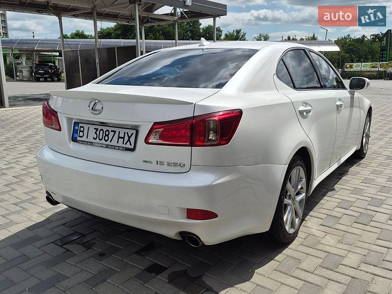Седан Lexus IS 2011 в Полтаве фото 9 Седан Lexus IS 2011 в Полтаве