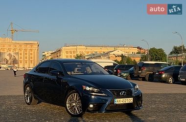 Седан Lexus IS 2014 в Харькове