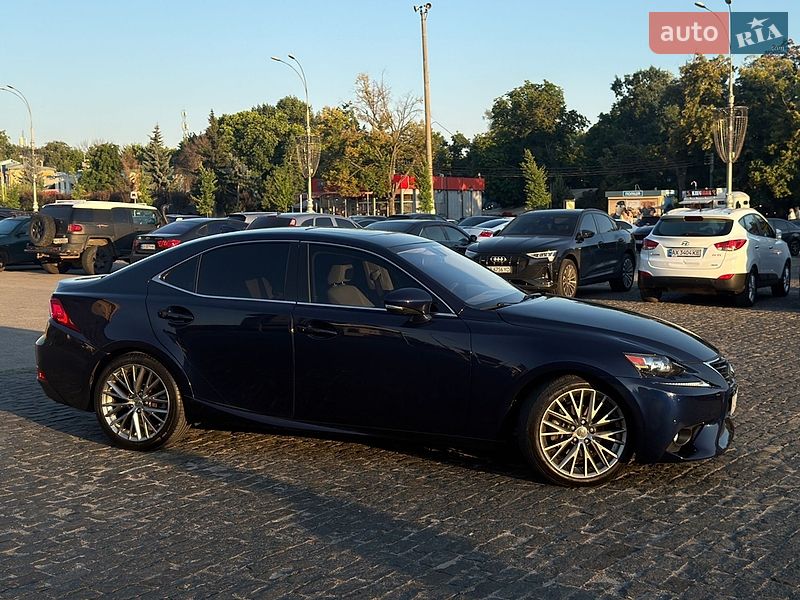 Седан Lexus IS 2014 в Харькове