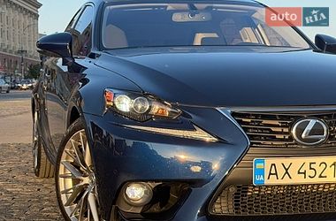 Седан Lexus IS 2014 в Харькове