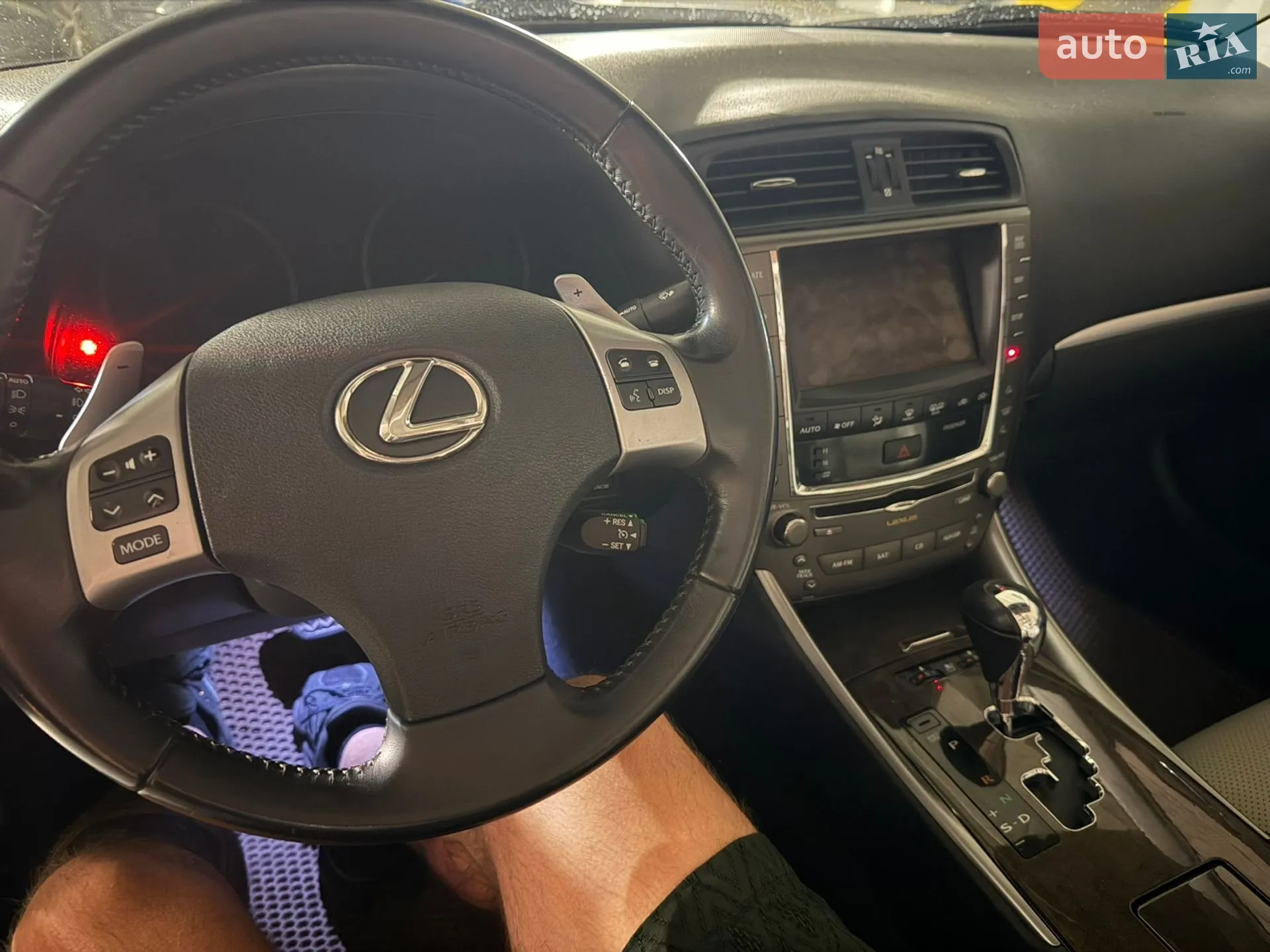2011 Lexus IS - мініатюра 30