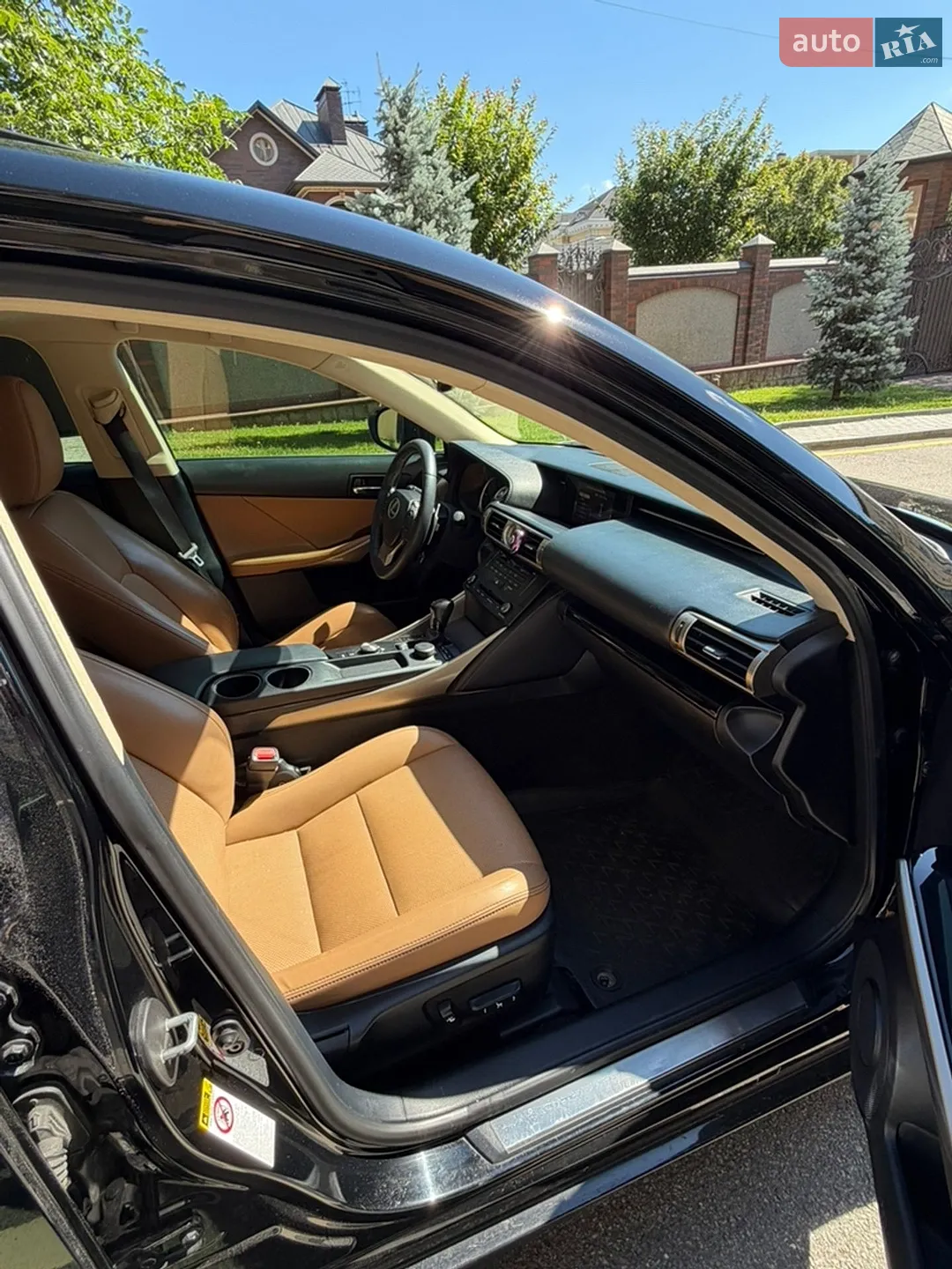 2015 Lexus IS - мініатюра 6