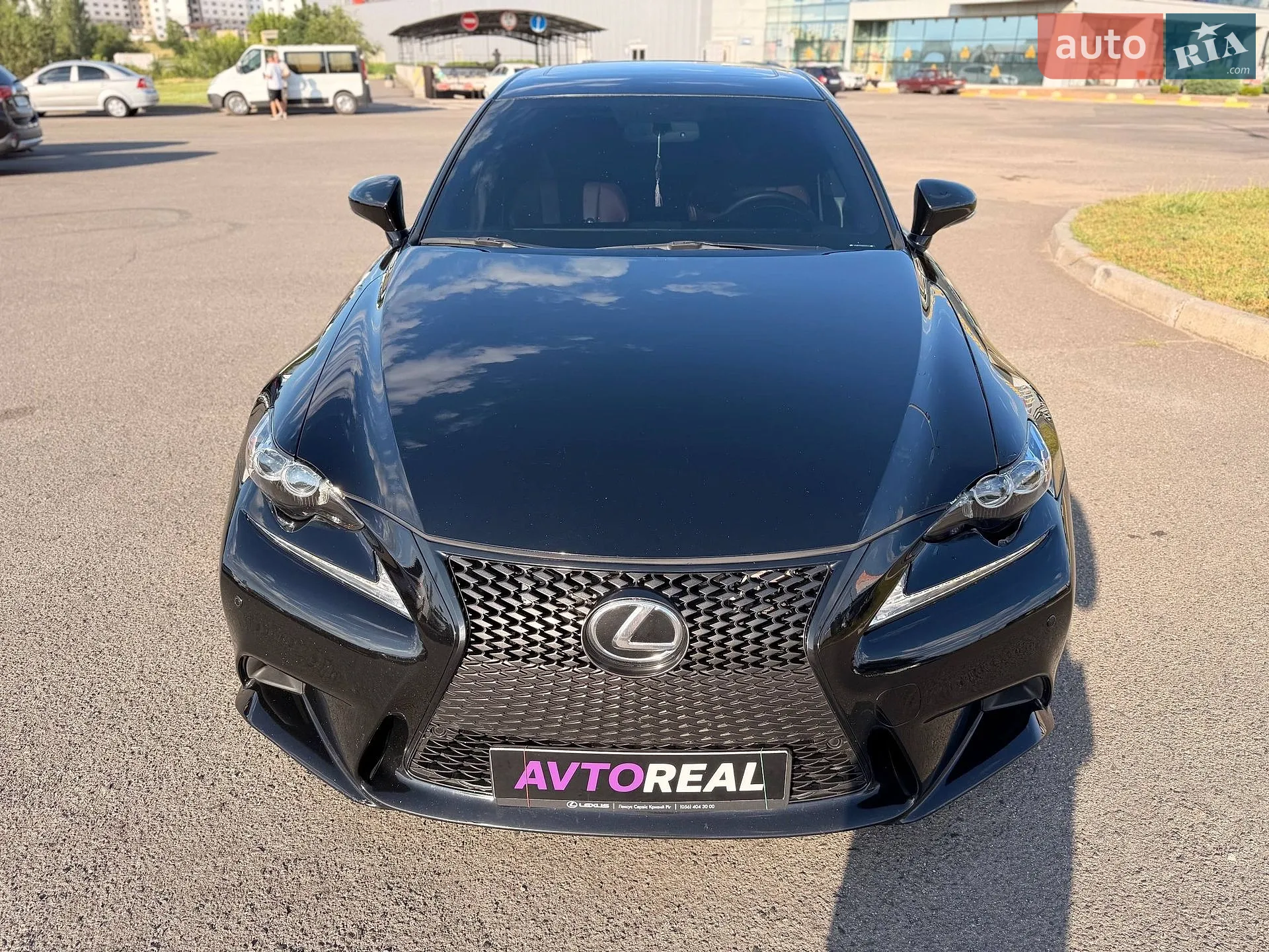 2015 Lexus IS - мініатюра 18