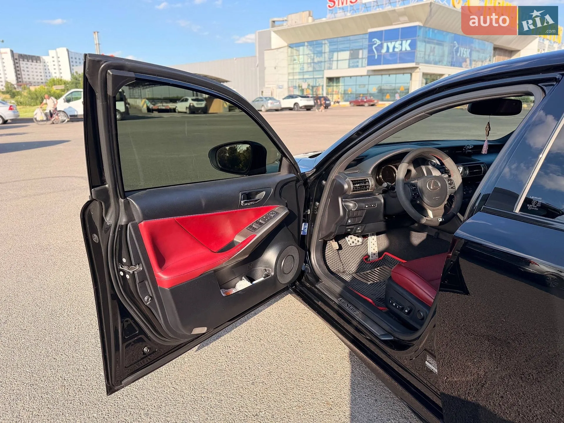 2015 Lexus IS - мініатюра 36