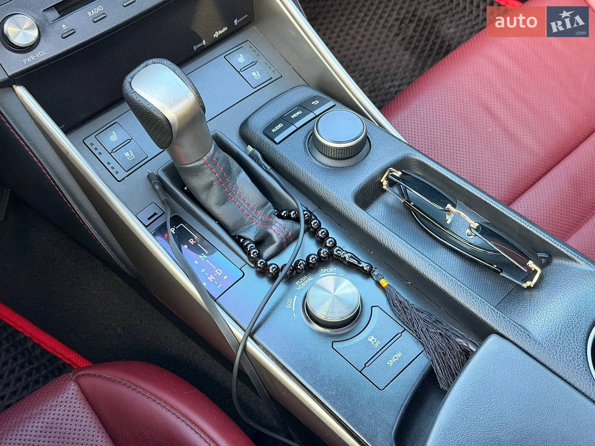 2015 Lexus IS - мініатюра 74