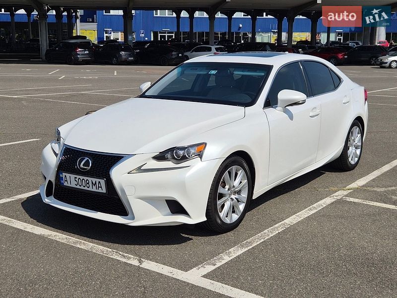Седан Lexus IS 2015 в Києві фото 2 Седан Lexus IS 2015 в Києві