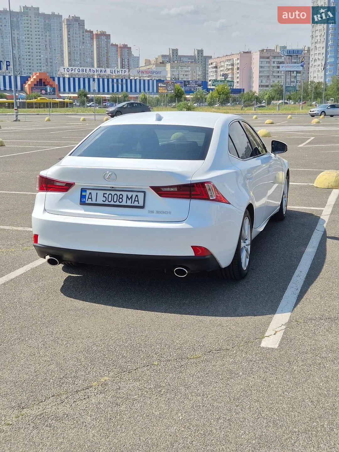 2015 Lexus IS - мініатюра 5