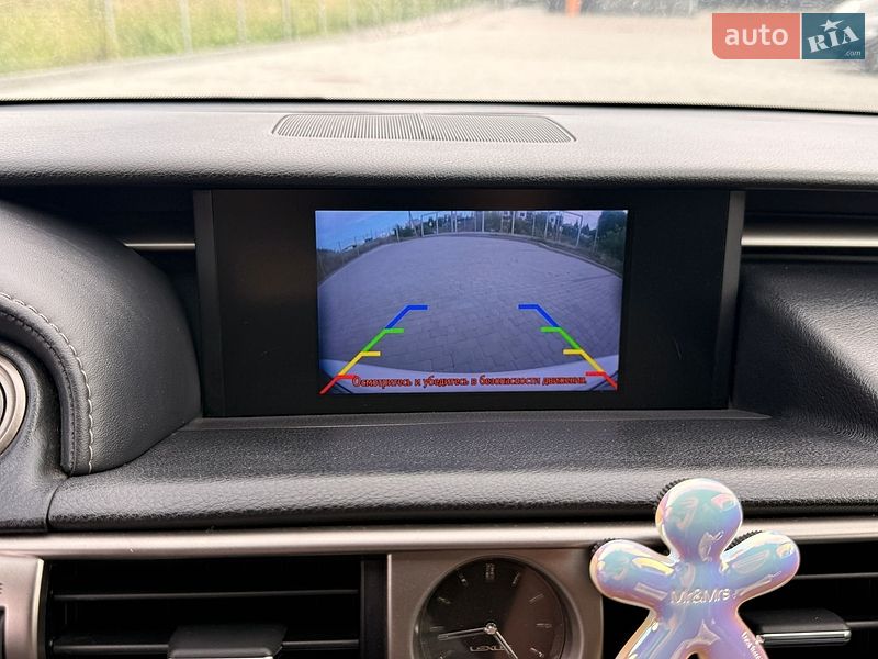 Седан Lexus IS 2013 в Львове