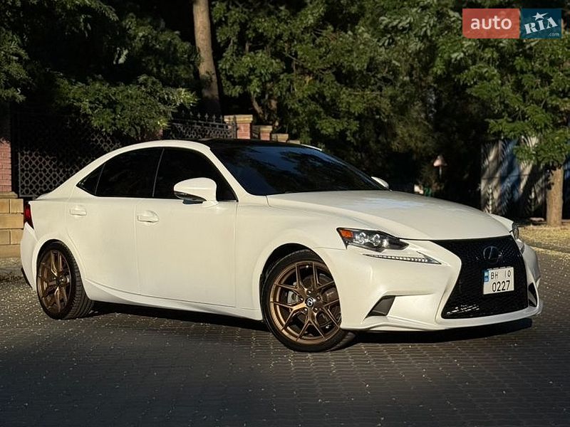 Седан Lexus IS 2014 в Одесі