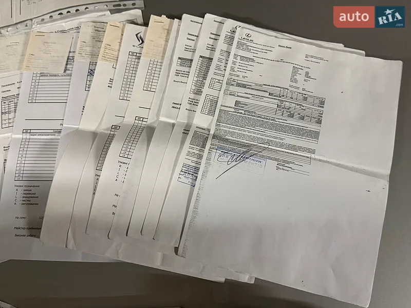 Седан Lexus IS 2009 в Львові документ