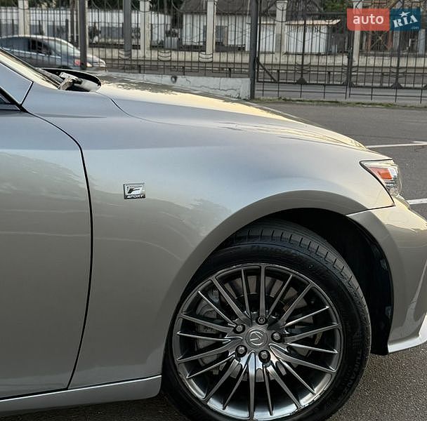Седан Lexus IS 2015 в Одессе