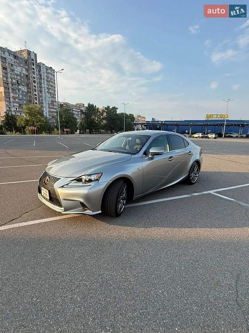 2016 Lexus IS - мініатюра 5