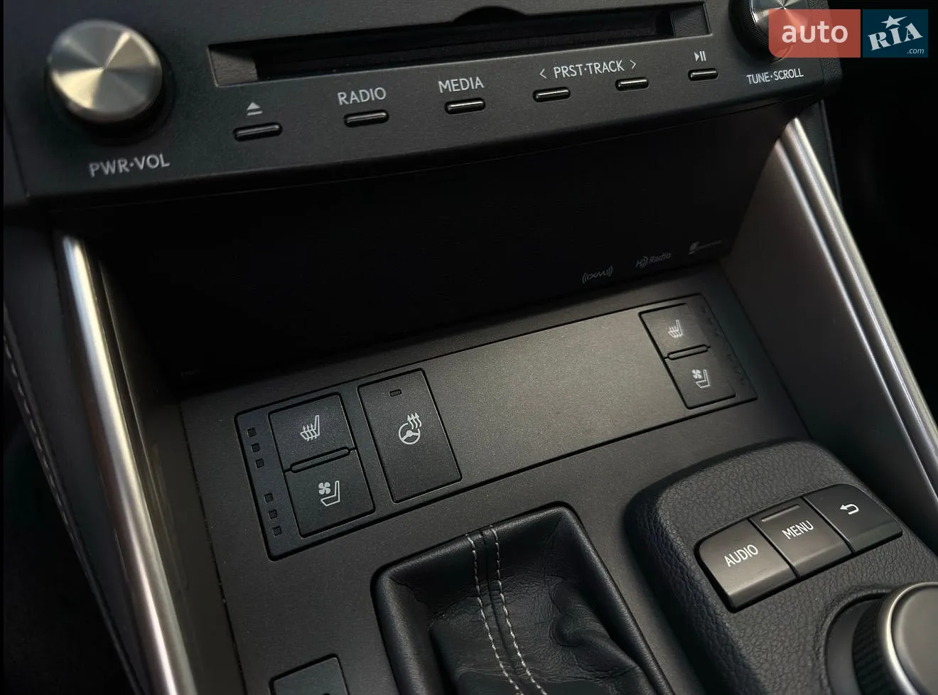 2015 Lexus IS - мініатюра 34