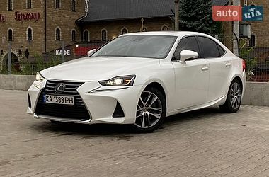 Седан Lexus IS 2017 в Киеве