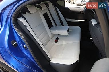 Седан Lexus IS 2022 в Харькове