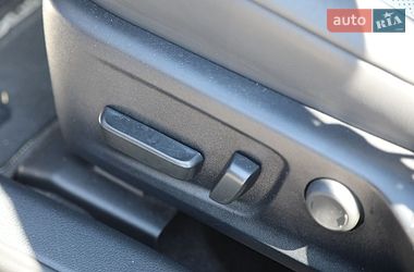 Седан Lexus IS 2022 в Харькове