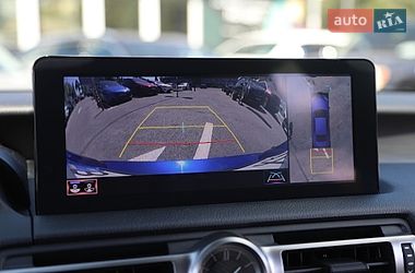 Седан Lexus IS 2022 в Харькове