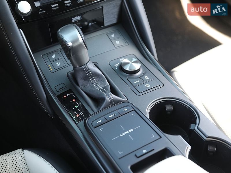 Седан Lexus IS 2022 в Харькове