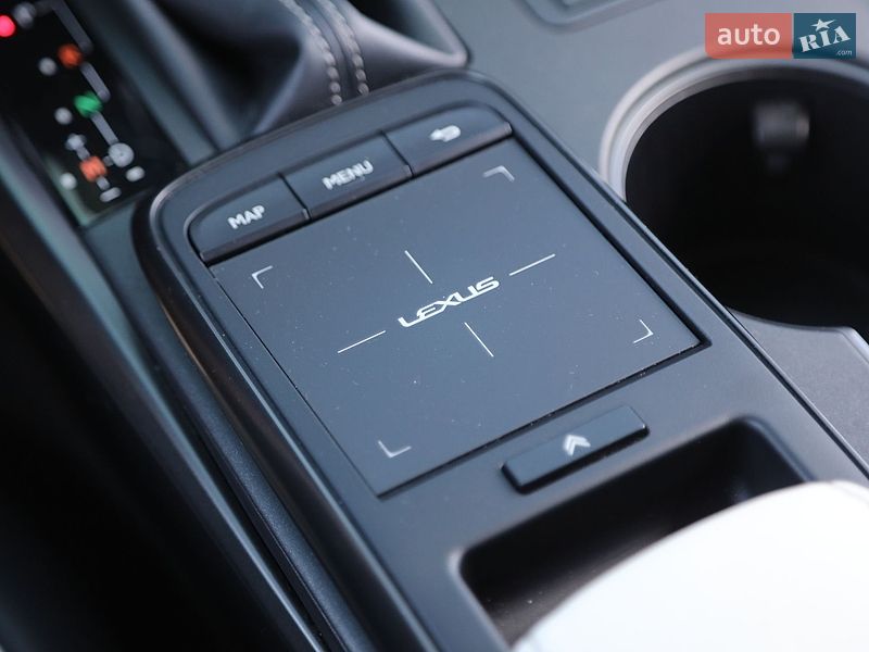 Седан Lexus IS 2022 в Харькове