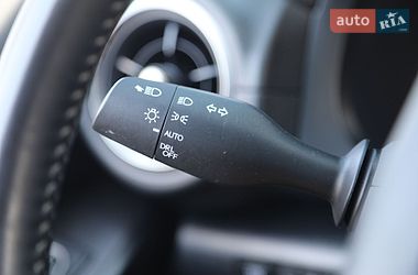 Седан Lexus IS 2022 в Харькове