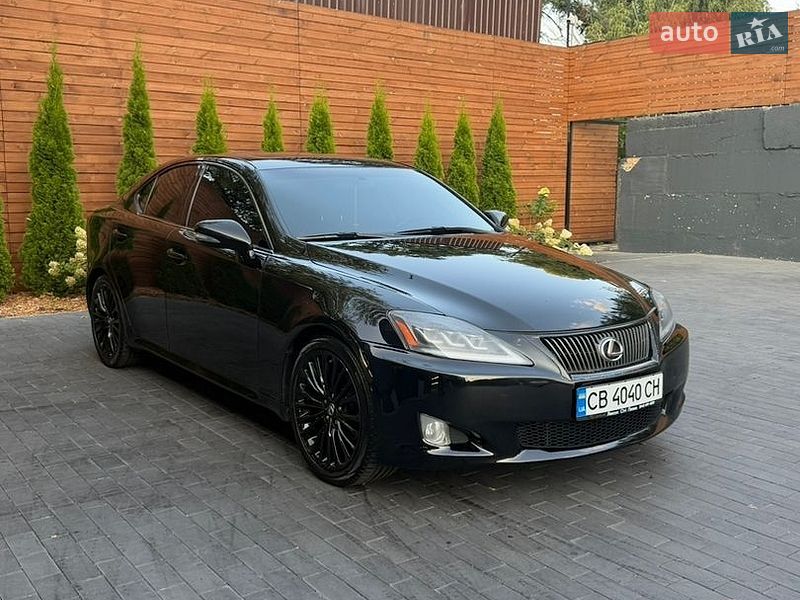 Седан Lexus IS 2008 в Киеве