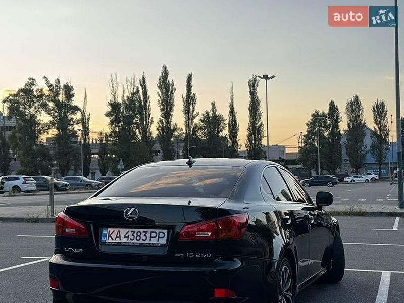 Седан Lexus IS 2007 в Києві