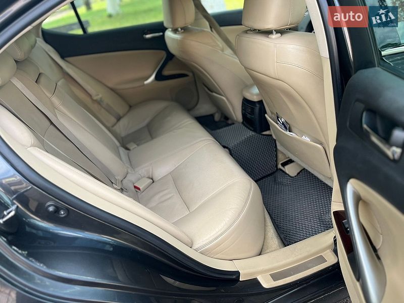 Седан Lexus IS 2006 в Ніжині фото 2 Седан Lexus IS 2006 в Ніжині