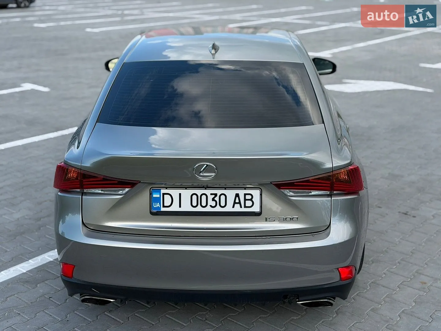 2018 Lexus IS - мініатюра 8
