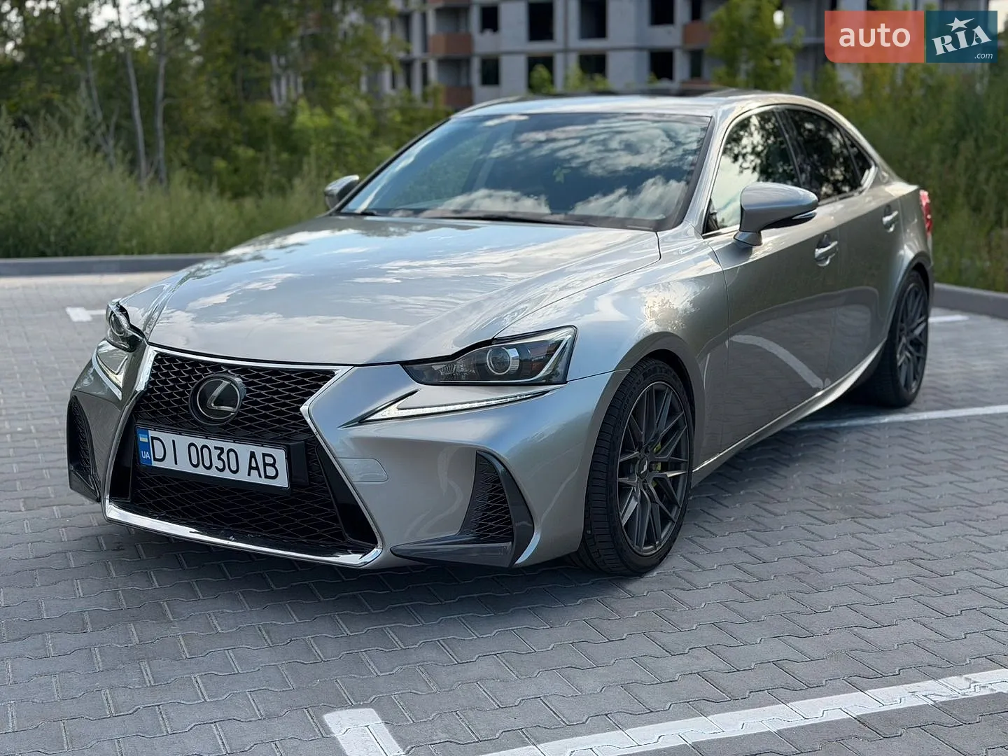 2018 Lexus IS - мініатюра 16