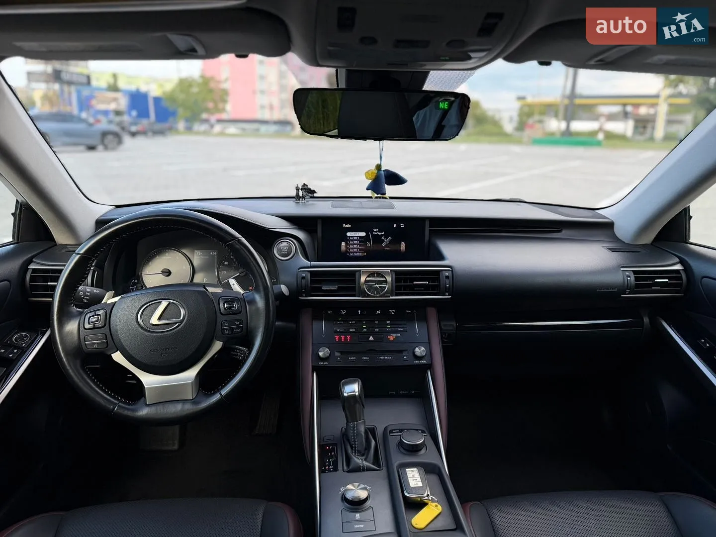 2018 Lexus IS - мініатюра 27