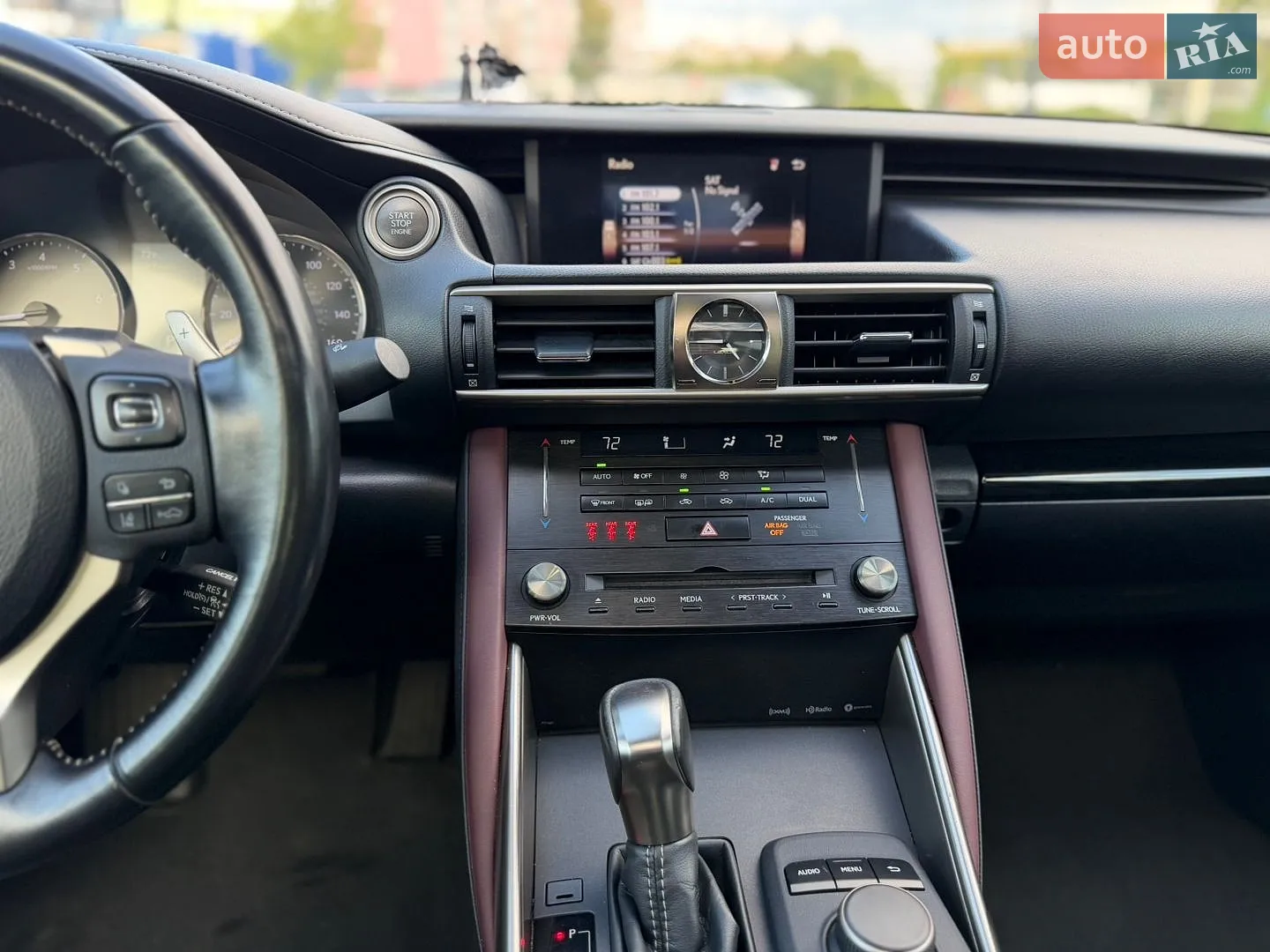 2018 Lexus IS - мініатюра 31