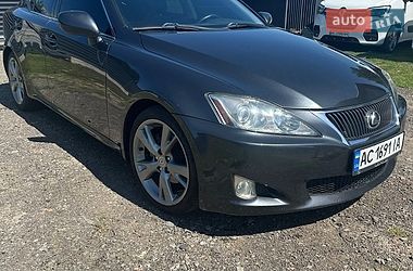 Седан Lexus IS 2010 в Владимире