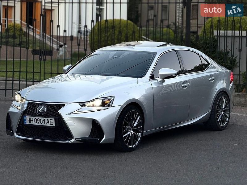 Седан Lexus IS 2017 в Одессе