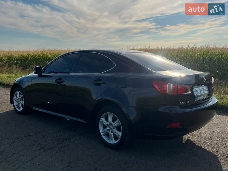 Седан Lexus IS 2010 в Черкассах