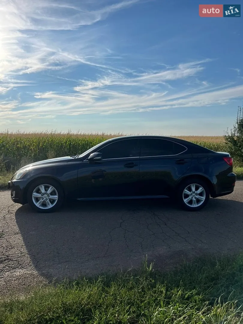 2010 Lexus IS - мініатюра 4