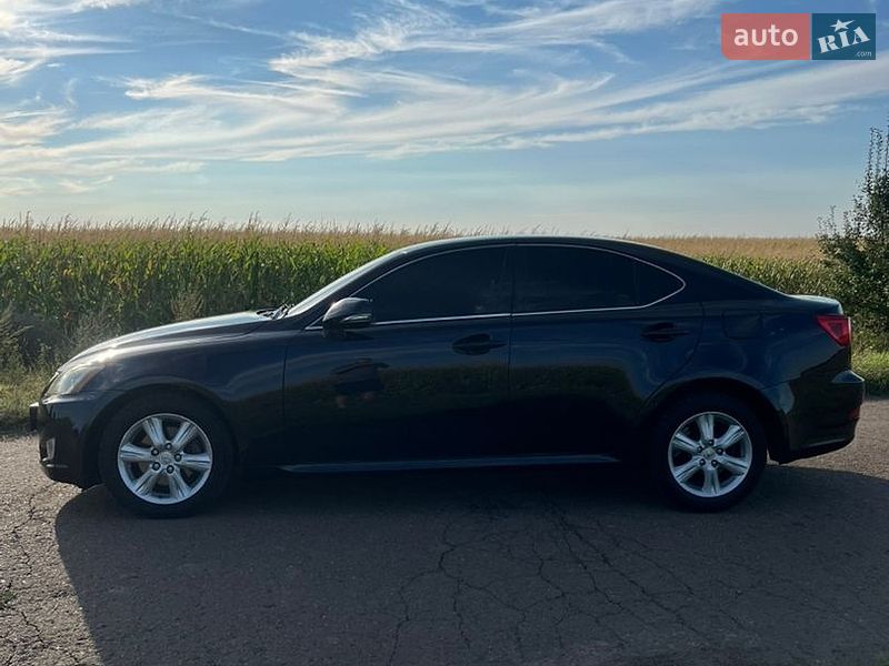 Седан Lexus IS 2010 в Черкассах