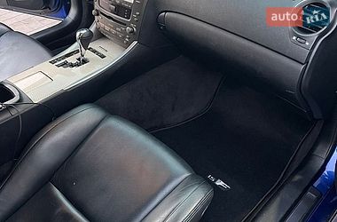 Седан Lexus IS 2008 в Днепре