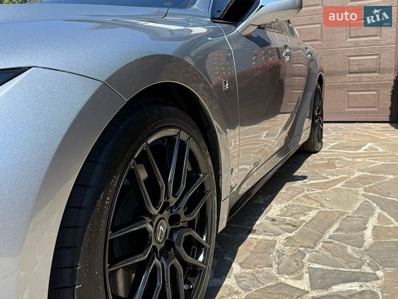 Седан Lexus IS 2023 в Киеве фото 6 Седан Lexus IS 2023 в Киеве