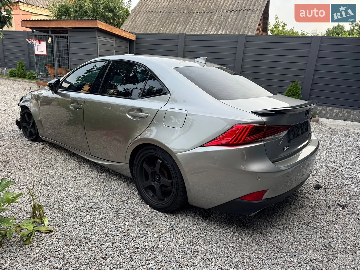 2018 Lexus IS - фото 1