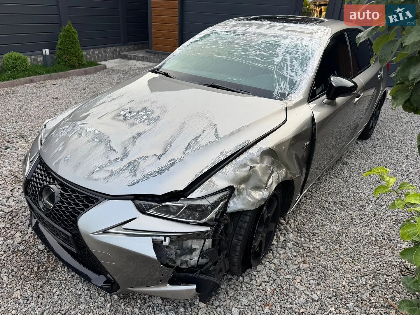 2018 Lexus IS - мініатюра 3