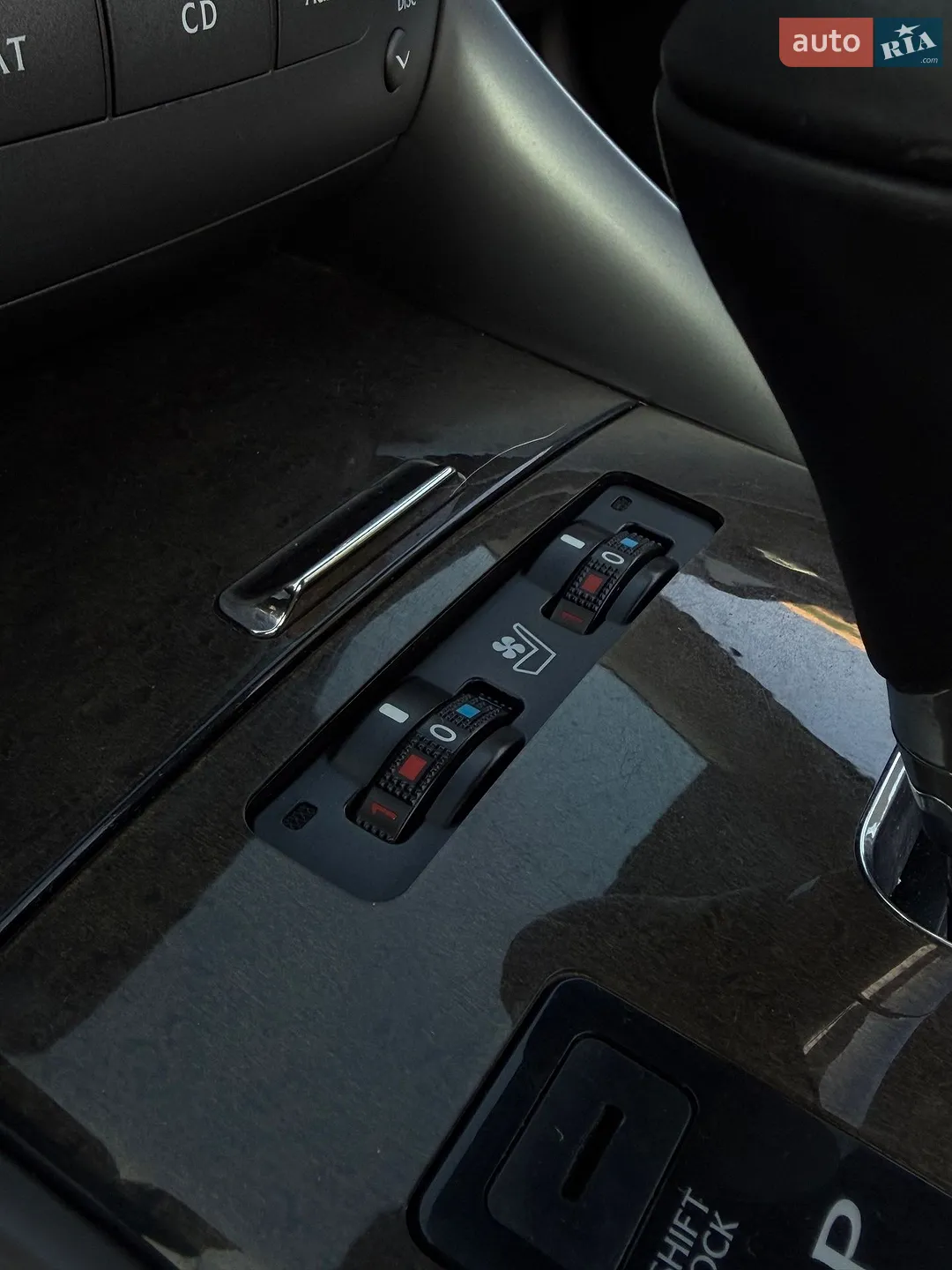 2011 Lexus IS - мініатюра 58