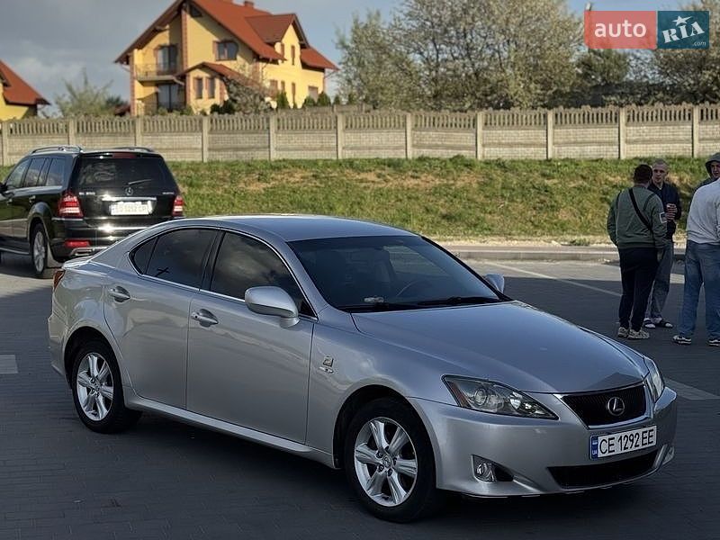 Седан Lexus IS 2007 в Мостиске