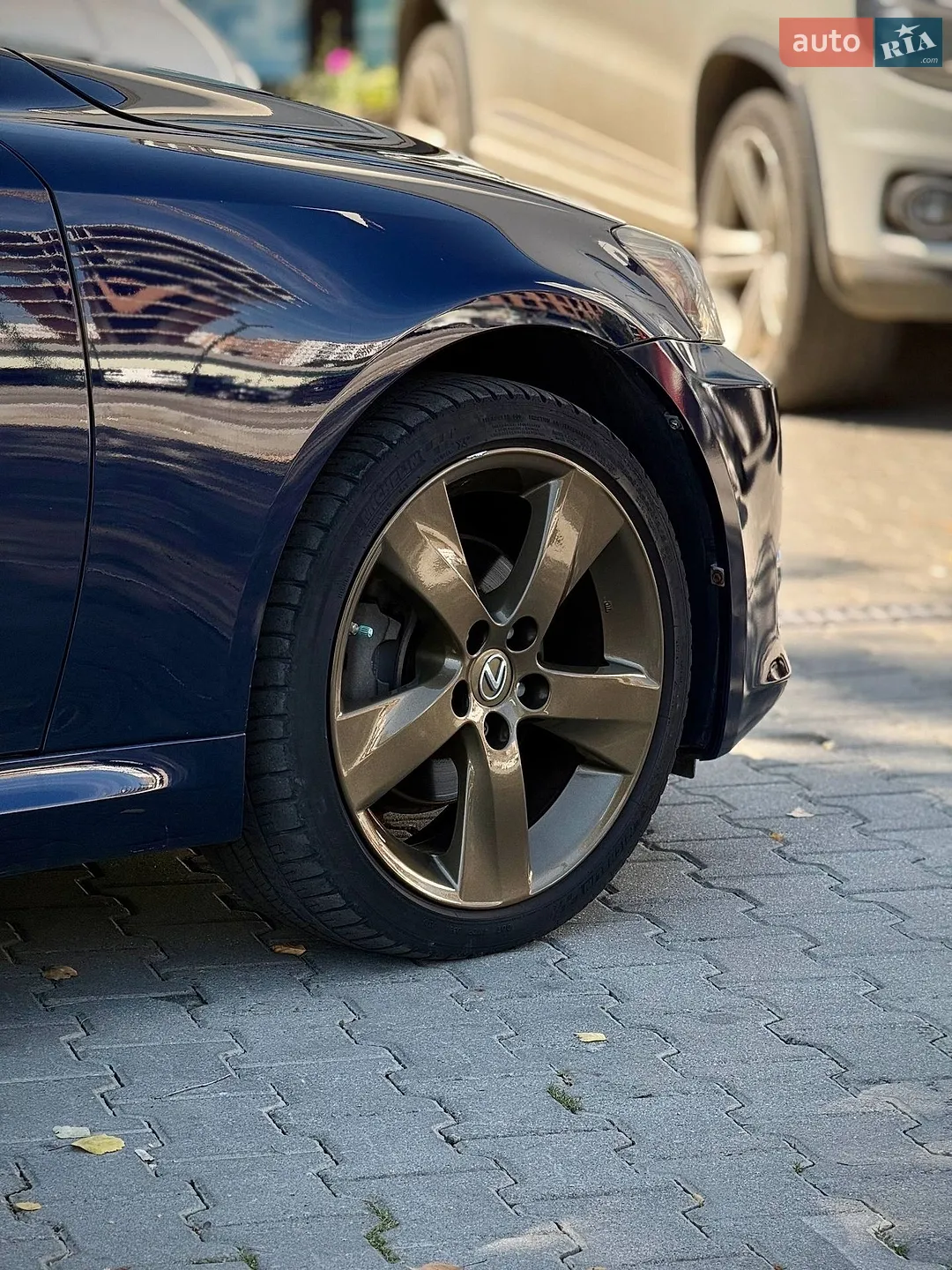 2011 Lexus IS - мініатюра 5
