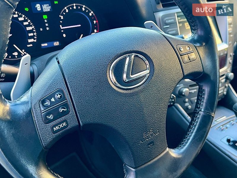 Седан Lexus IS 2007 в Харькове