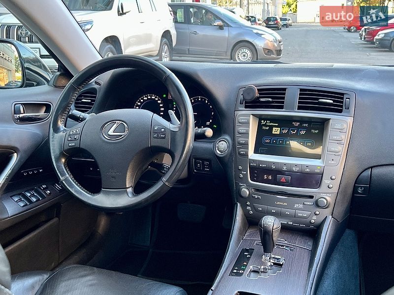 Седан Lexus IS 2007 в Харькове