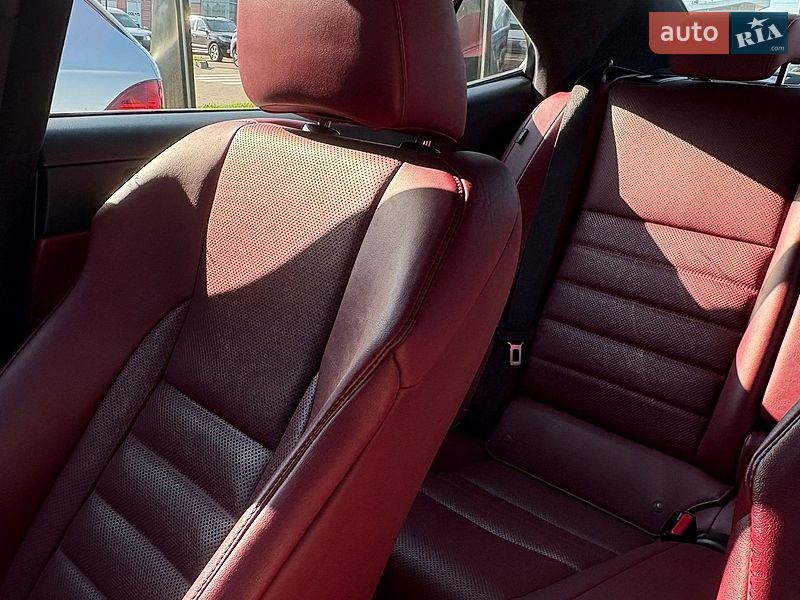 Седан Lexus IS 2017 в Львове
