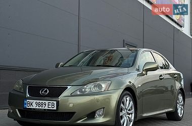 Седан Lexus IS 2006 в Киеве